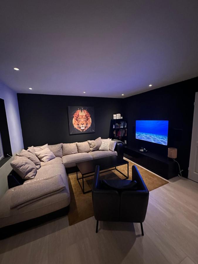Remarkable 2-Bed Apartment In Тромсё Экстерьер фото